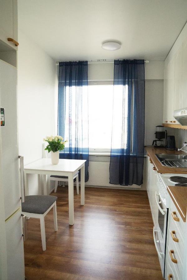 3-Room Central Railway Station Oulu Buitenkant foto